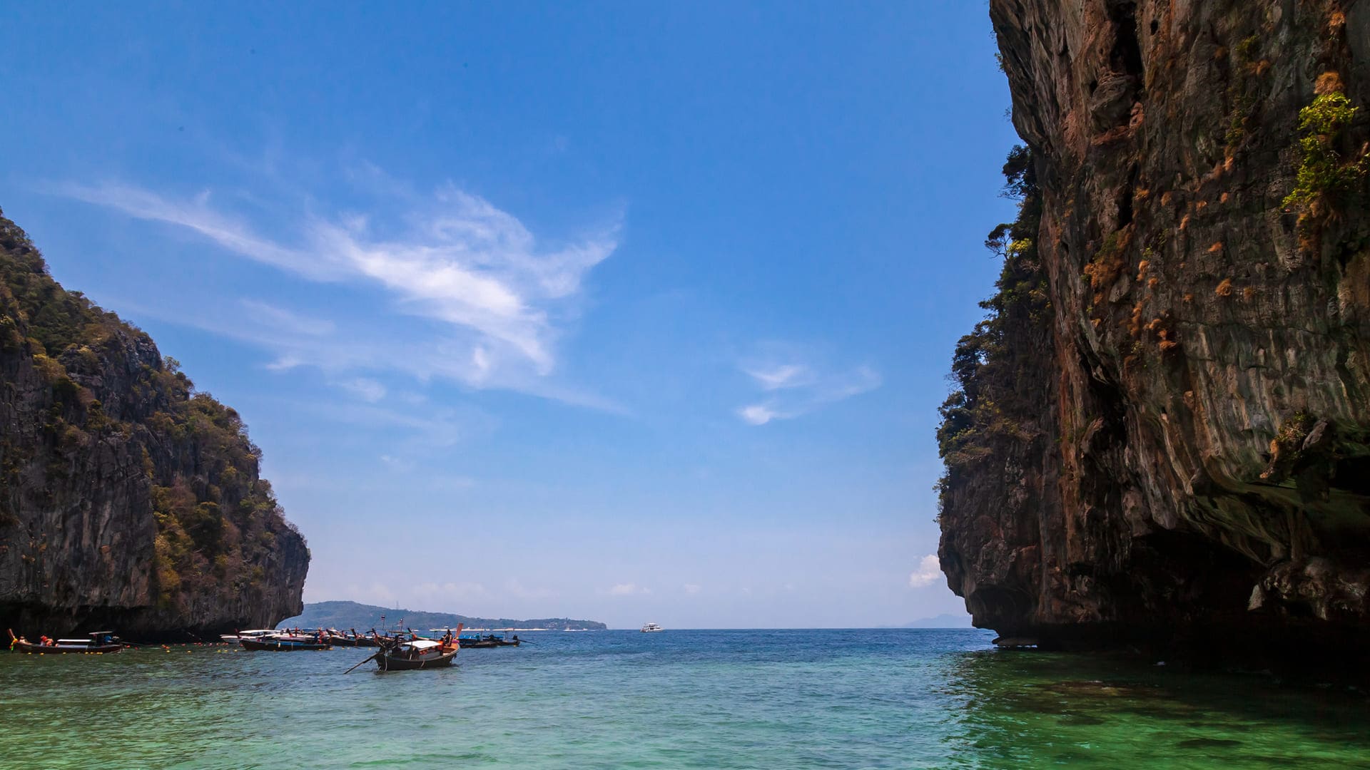  10 Mistakes to Avoid When Planning an International Vacation
